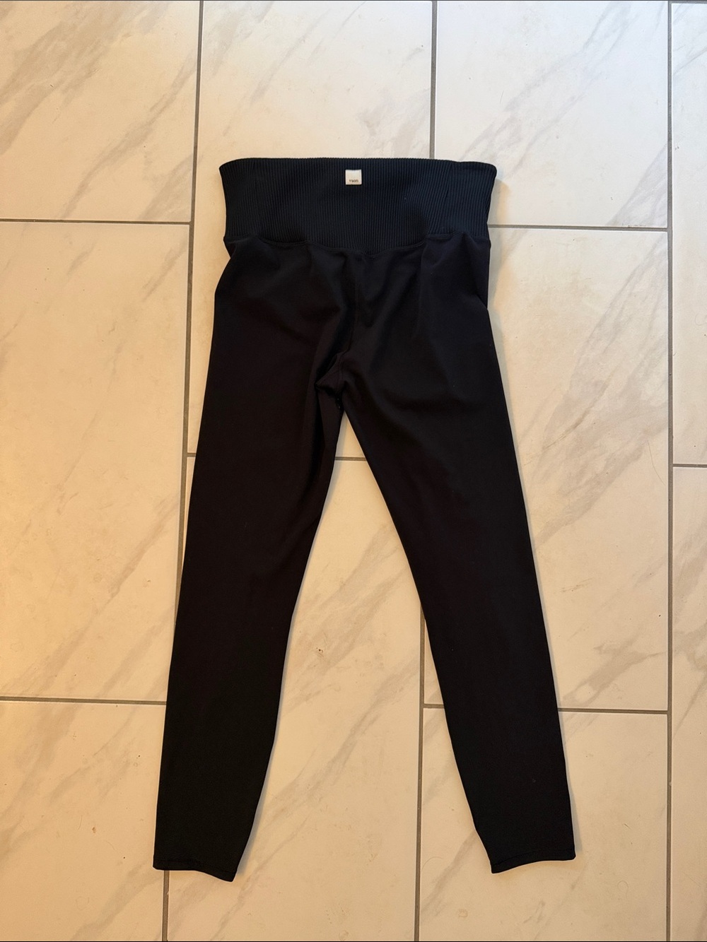 Vuori Black Ribbed-Waist Active Leggings